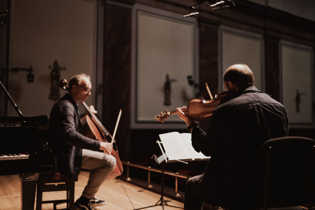 Benjamin Nabarro on violin and Adrian Brendel on cello performing with The Nash Ensemble
