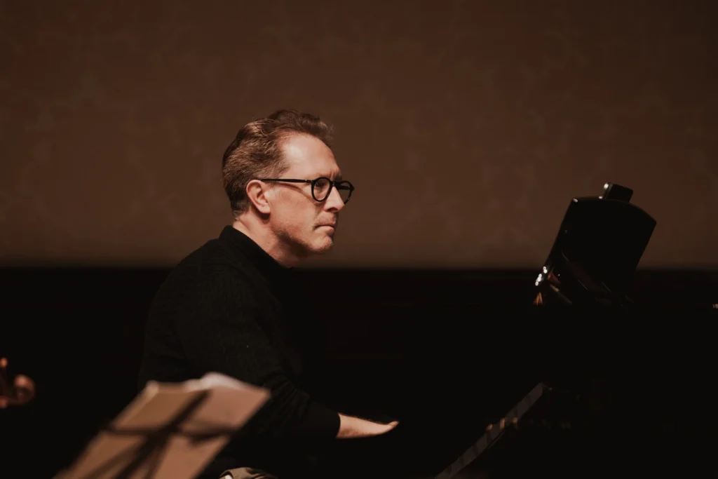 Simon Crawford-Philips on piano performing with The Nash Ensemble