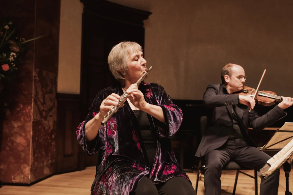 Philippa Davies on Flute and Benjamin Nabarro on violin