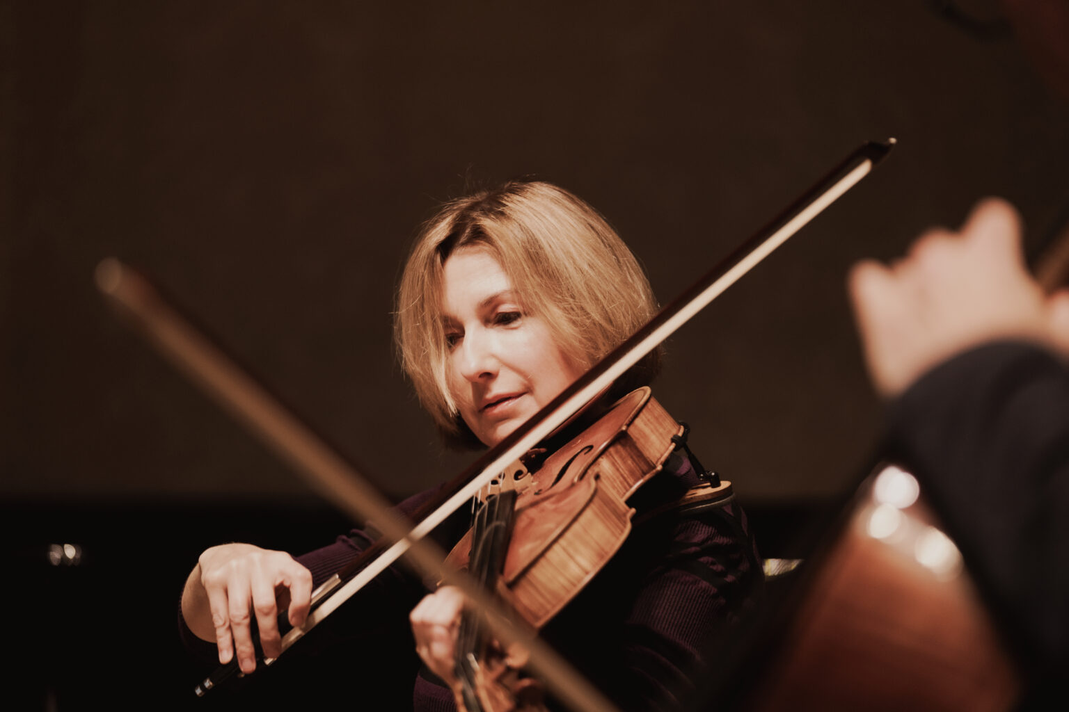 Rachel Roberts on viola performing with The Nash Ensemble